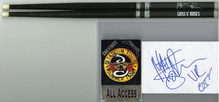 Guns N' Roses autograph