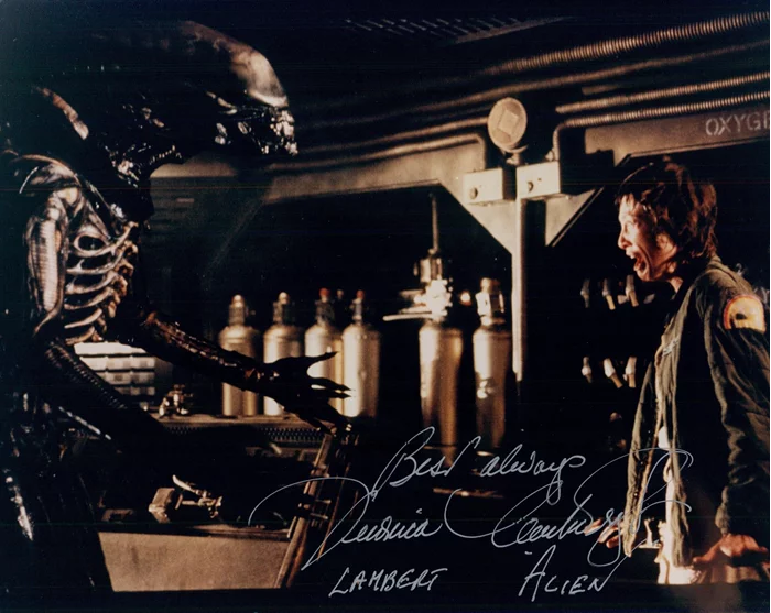 Veronica Cartwright autograph