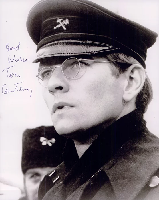 Tom Courtenay autograph