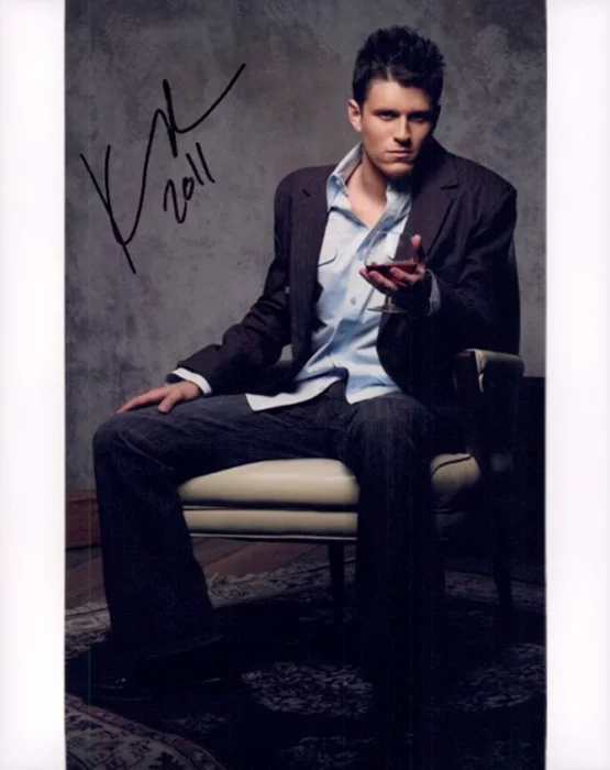 Kevin Pereira autograph