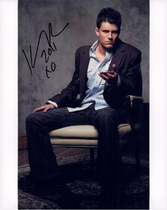 Kevin Pereira autograph