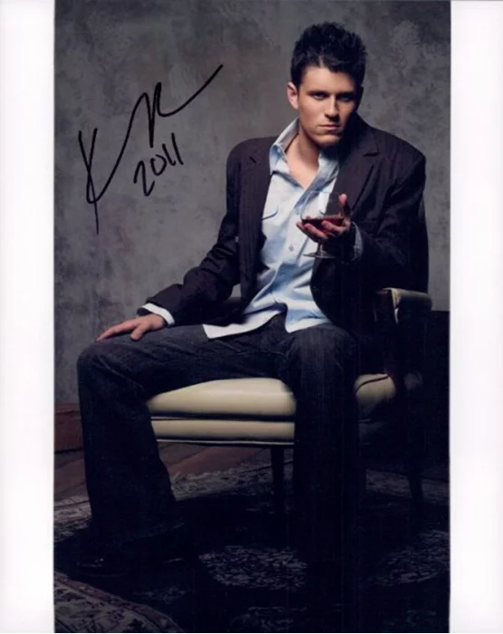 Kevin Pereira autograph