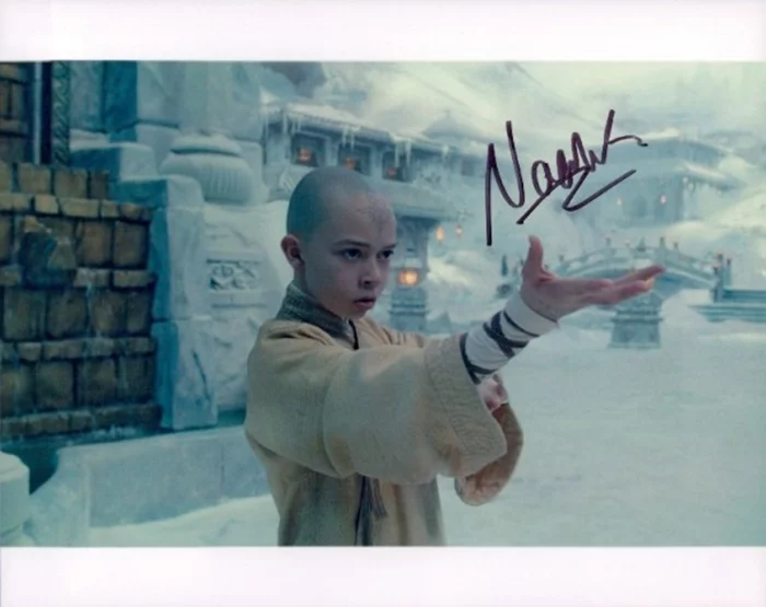 Noah Ringer autograph