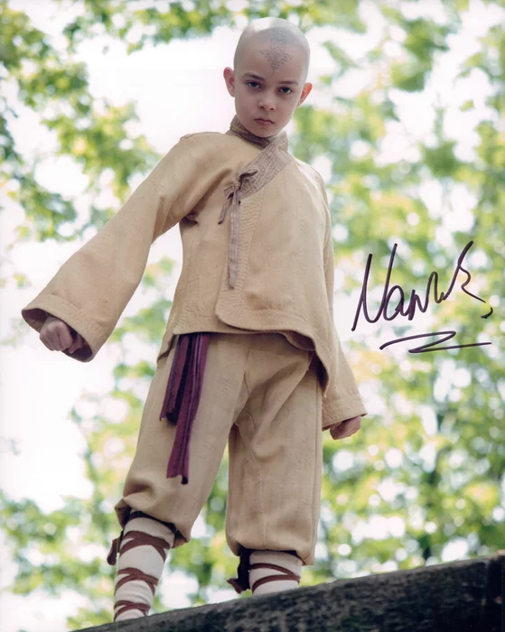 Noah Ringer autograph