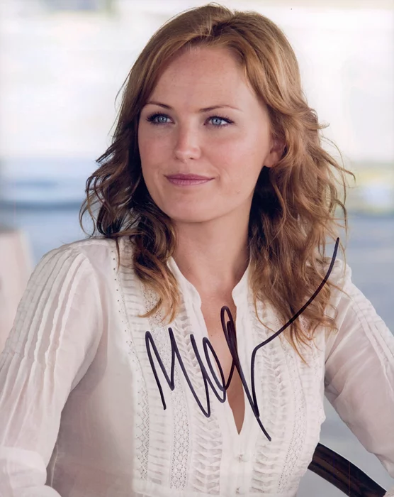 Malin Akerman autograph