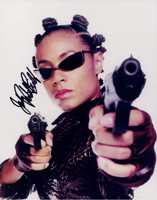 Jada Pinkett Smith autograph