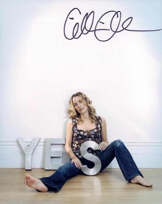 Gillian Anderson autograph