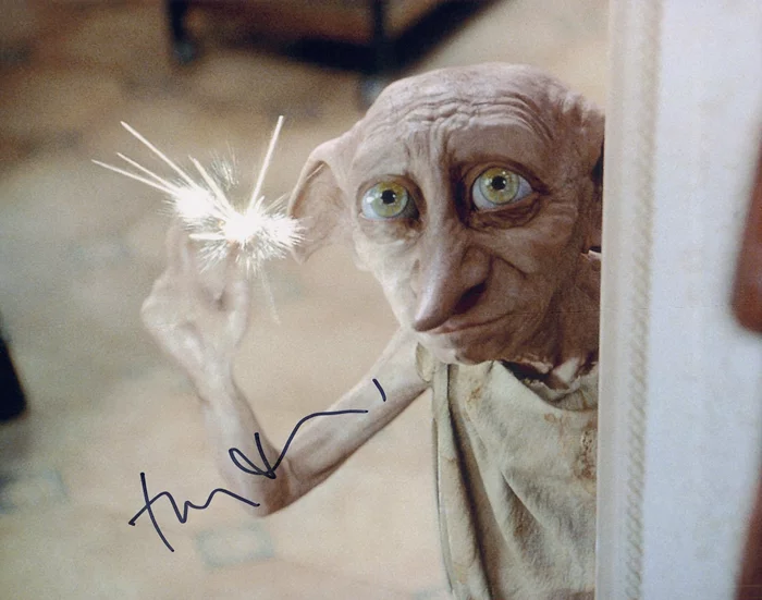 Toby Jones autograph