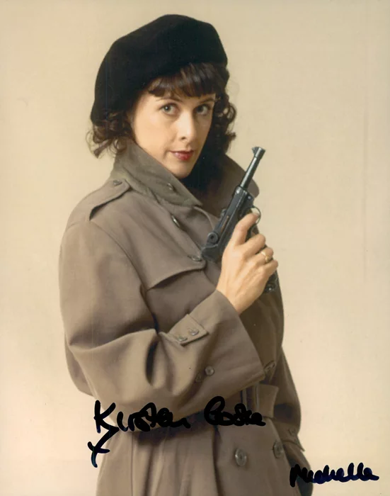 Kirsten Cooke autograph
