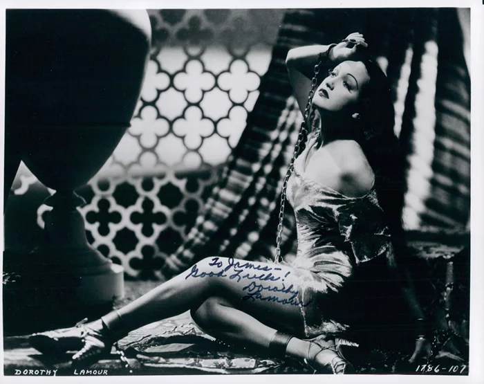 Dorothy Lamour autograph