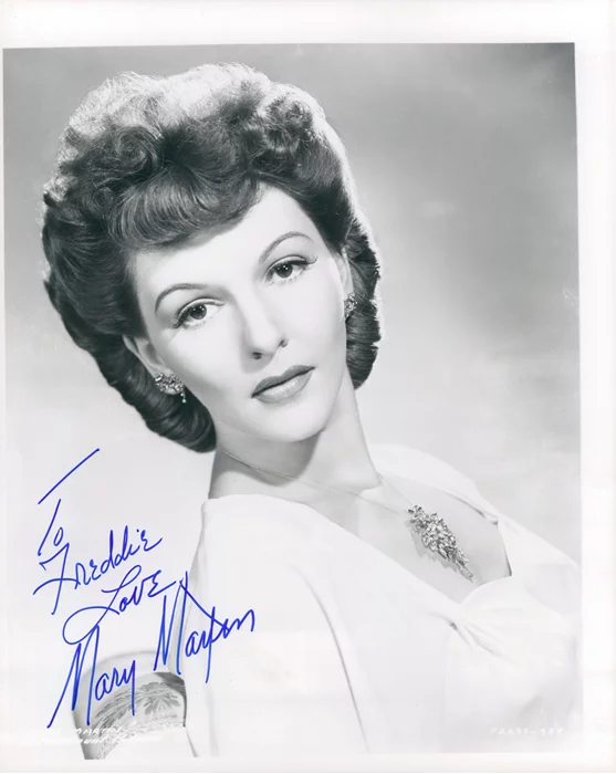 Mary Martin autograph