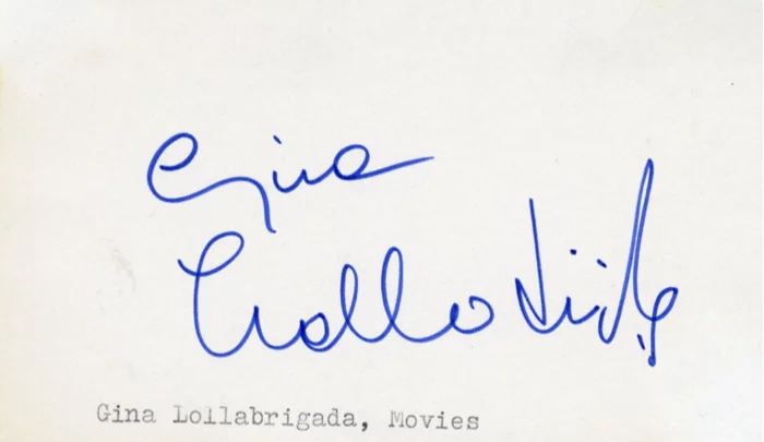 Gina Lollobrigida autograph
