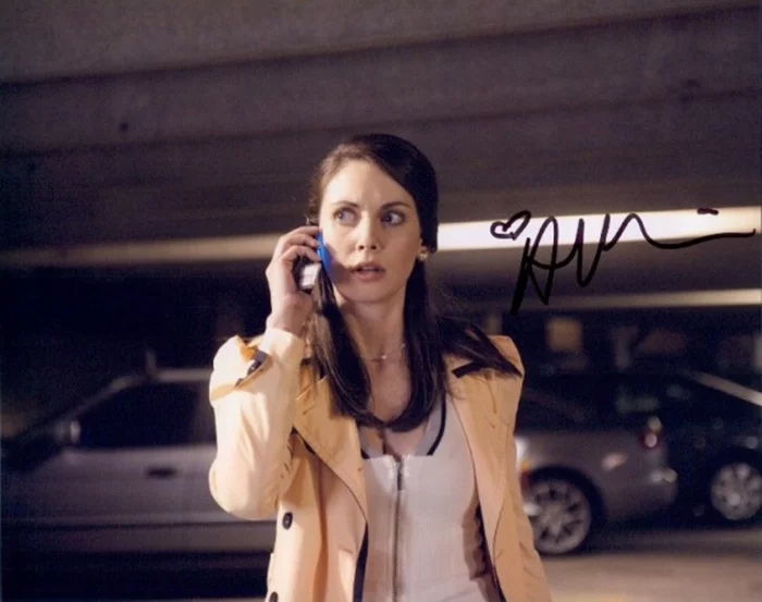 Alison Brie autograph