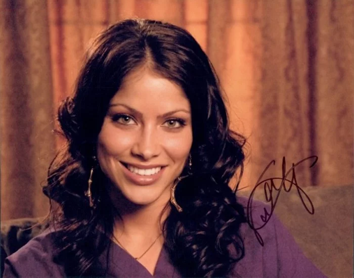 Valery Ortiz autograph