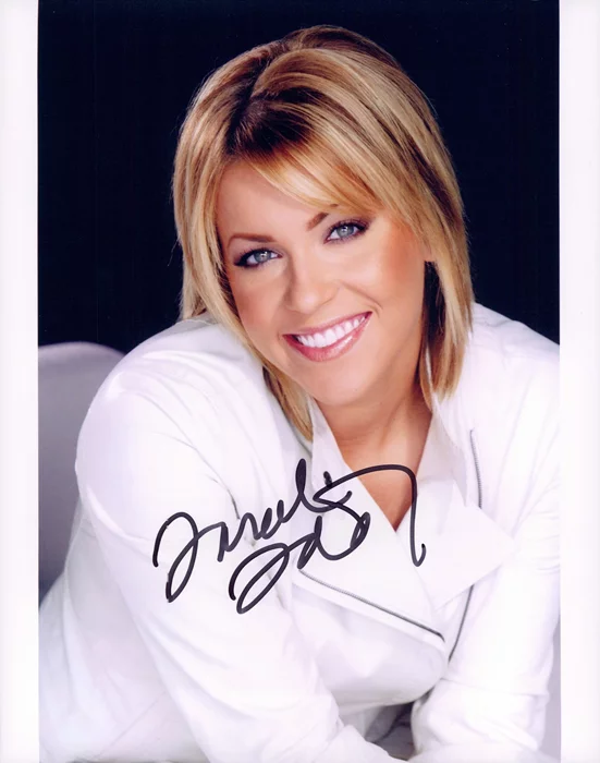 Farah Fath autograph