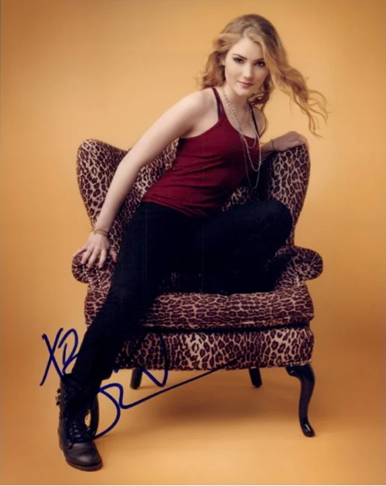  Skyler  Samuels autograph
