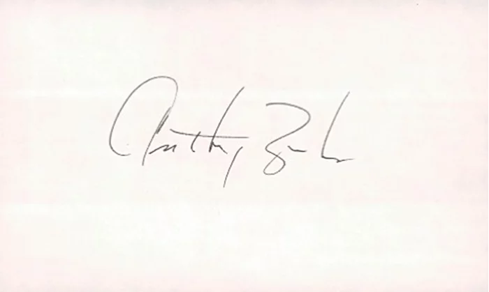 Anthony Zerbe autograph