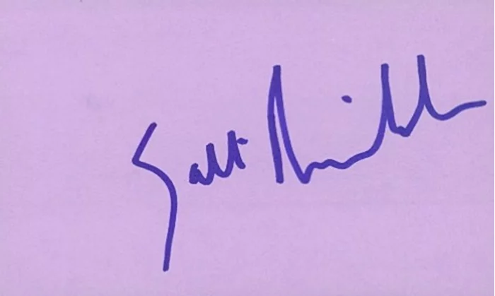 Salli Richardson-Whitfield autograph