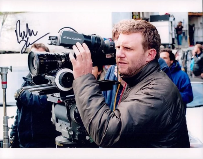 Ruben Fleischer autograph