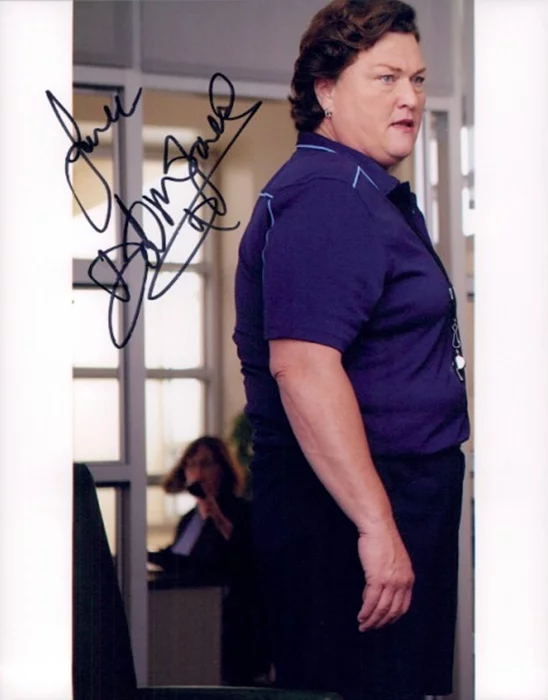 Dot Jones autograph