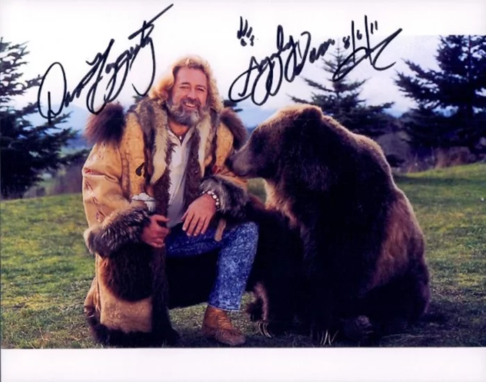Dan Haggerty autograph