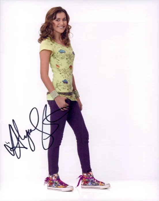 Alyson Stoner autograph