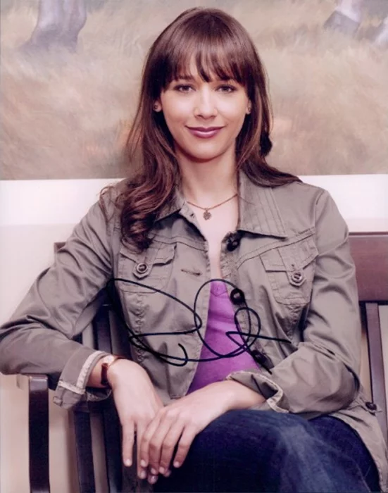 Rashida Jones autograph