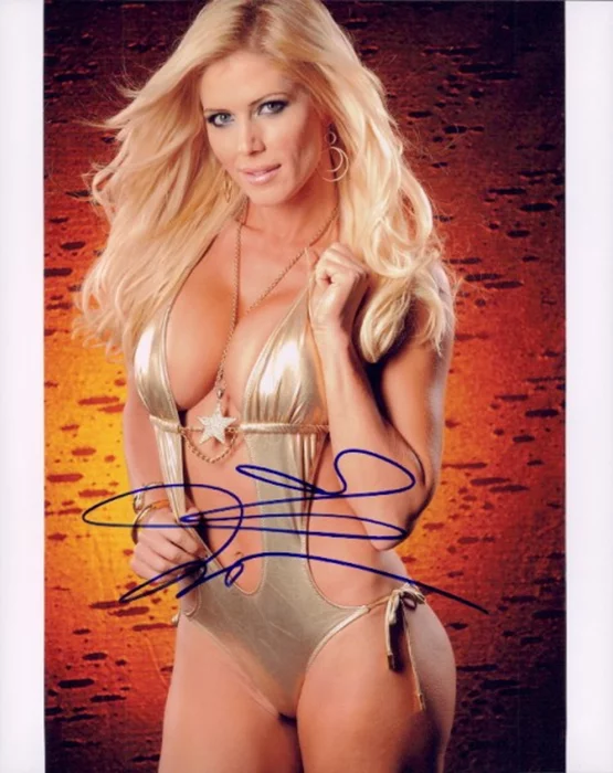 Torrie Wilson autograph