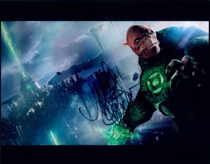 Michael Clarke Duncan autograph
