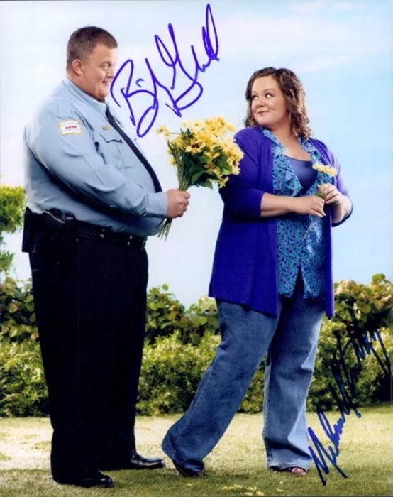 Mike & Molly autograph