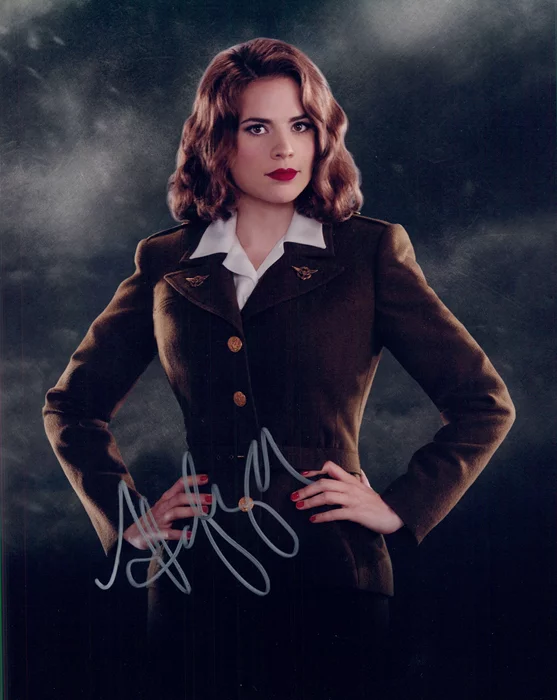 Hayley Atwell autograph