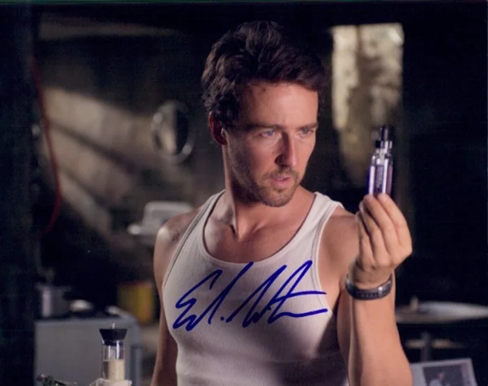 Edward Norton autograph