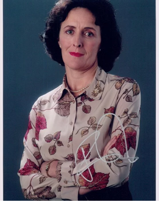 Fiona Shaw autograph