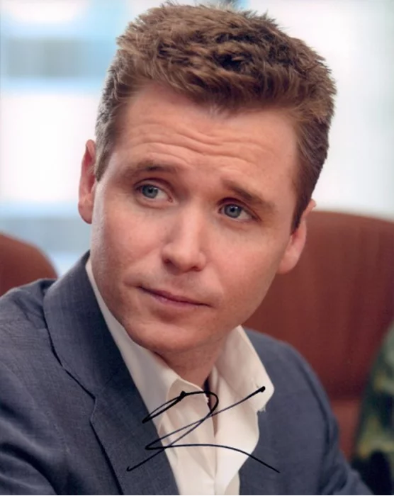 Kevin Connolly autograph