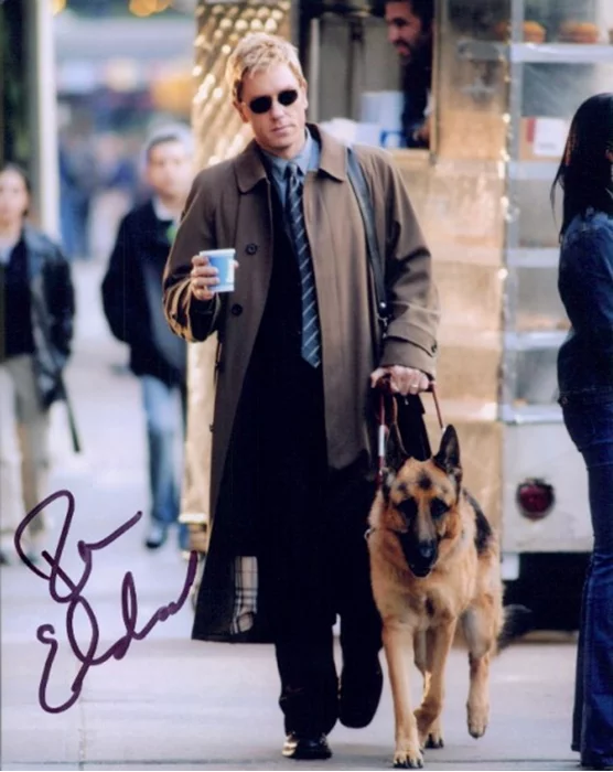 Ron Eldard autograph