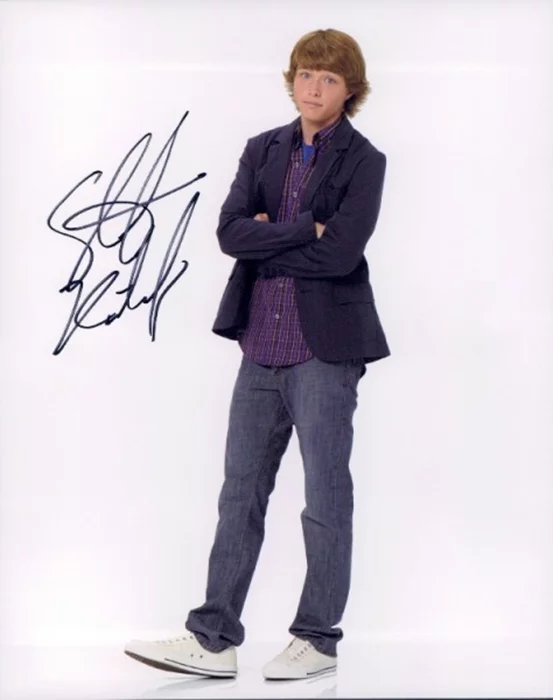 Sterling Knight autograph
