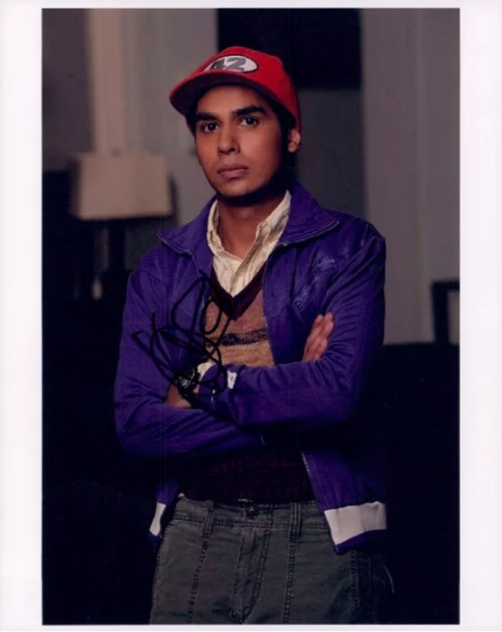 Kunal Nayyar autograph