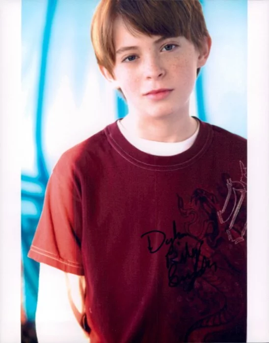  Dylan  Snyder autograph