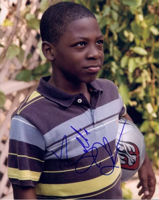 Bobb'e J. Thompson autograph