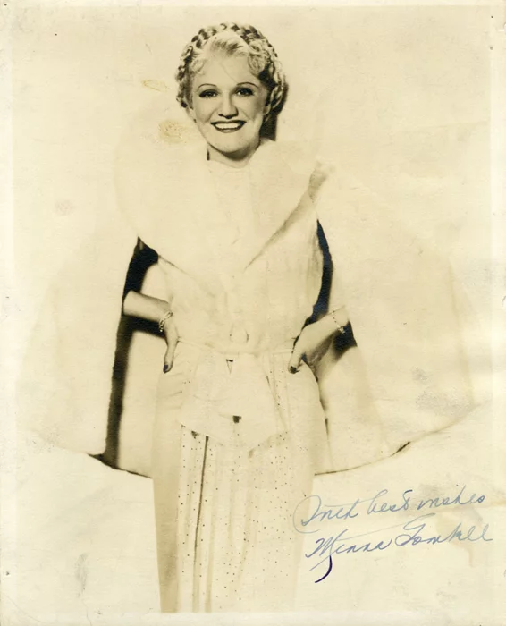 Minna Gombell autograph