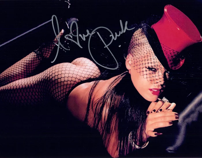 Pink autograph
