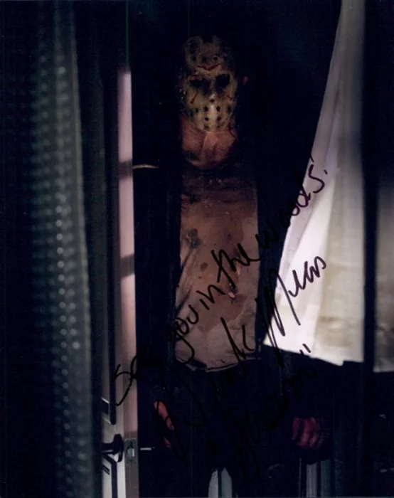 Derek Mears autograph