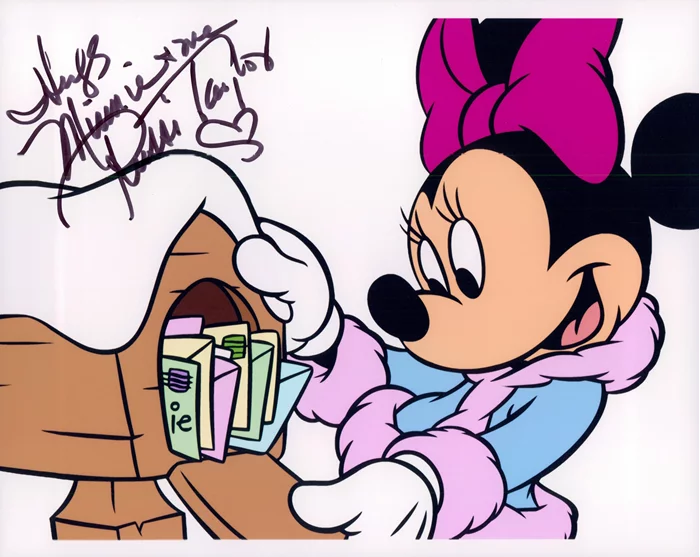 Russi Taylor autograph