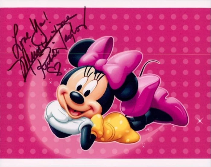 Russi Taylor autograph