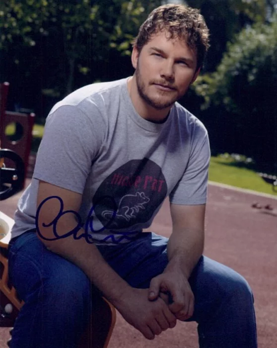 Chris Pratt autograph