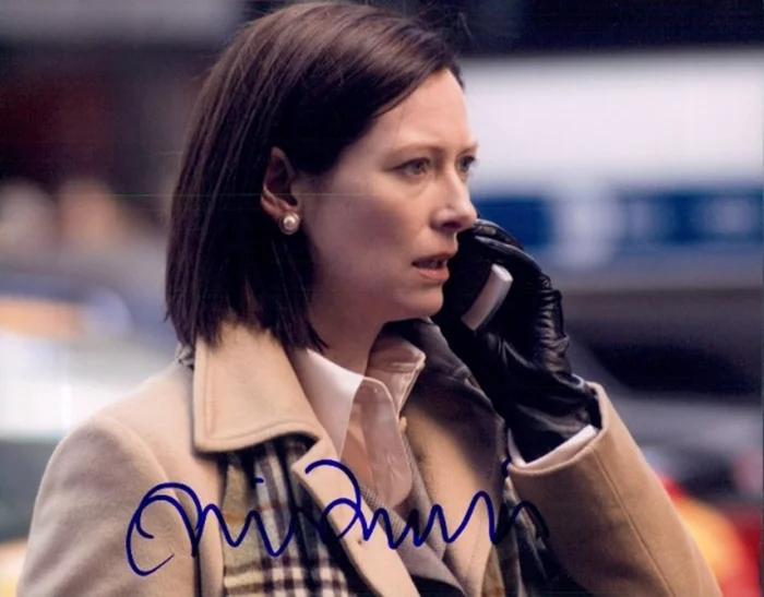 Tilda Swinton autograph