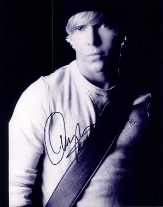 Derek Hough autograph