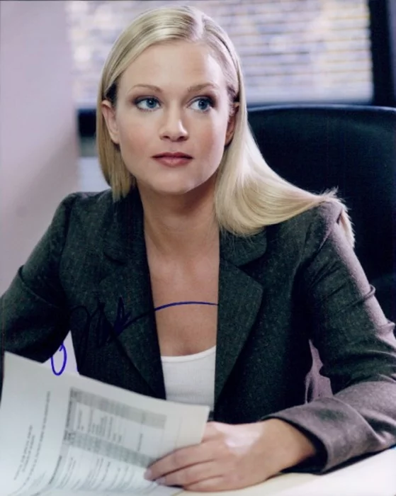 A.J. Cook autograph