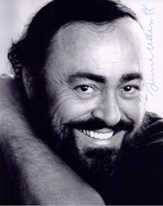 Luciano Pavarotti autograph