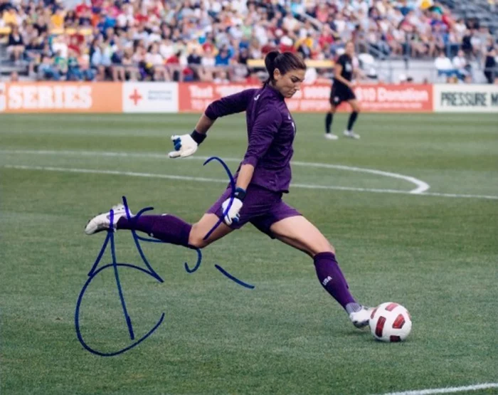 Hope Solo autograph
